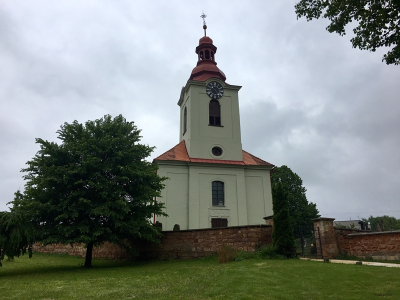 Kostel sv. Máří Magdalény v Lužanech u Jičína