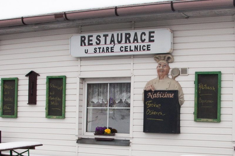 Restaurace U staré celnice nám nabízí Frohe Osteren