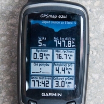 GPS zatrzymał się na 747,8 km.